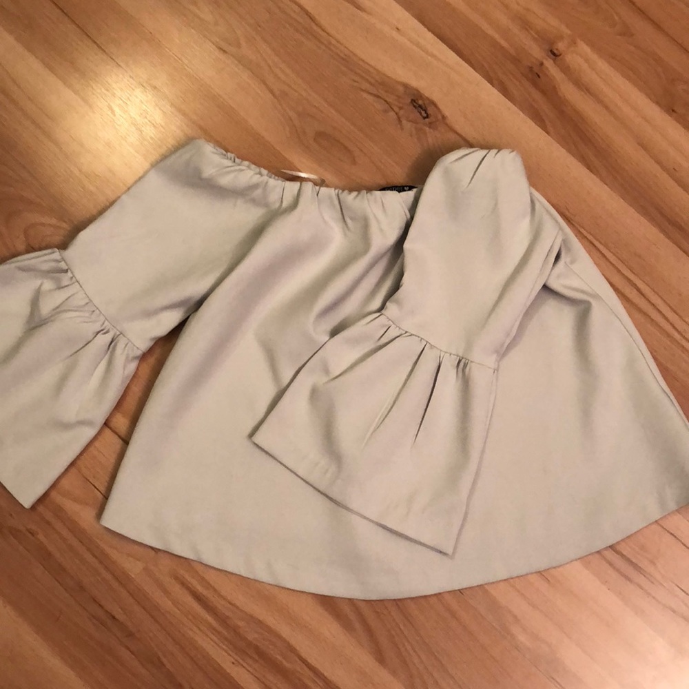 NWOT- light grey off the shoulder top